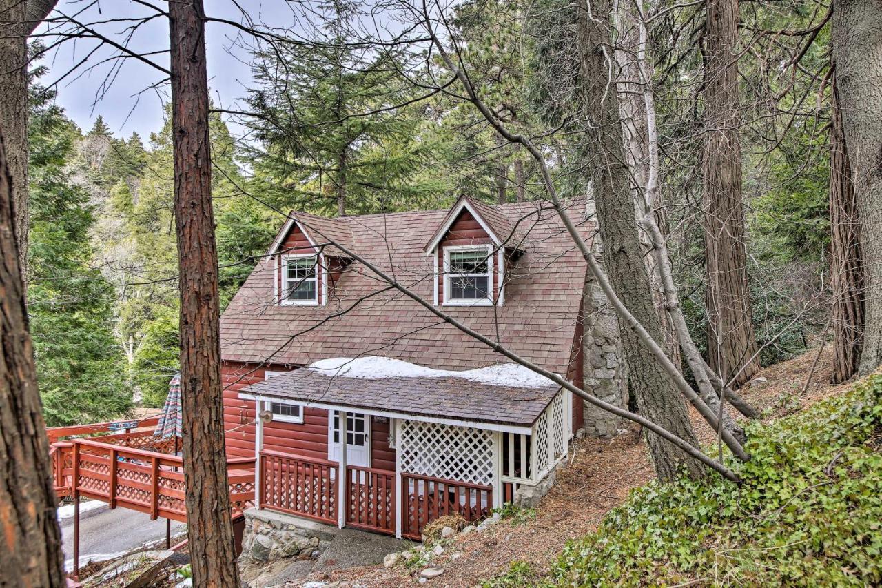 Vintage Snow White Cottage About 2 Miles To Village! Lake Arrowhead Exterior photo